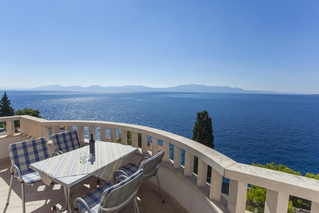 Apartment Maria Drvenik (Split-Dalmatia)